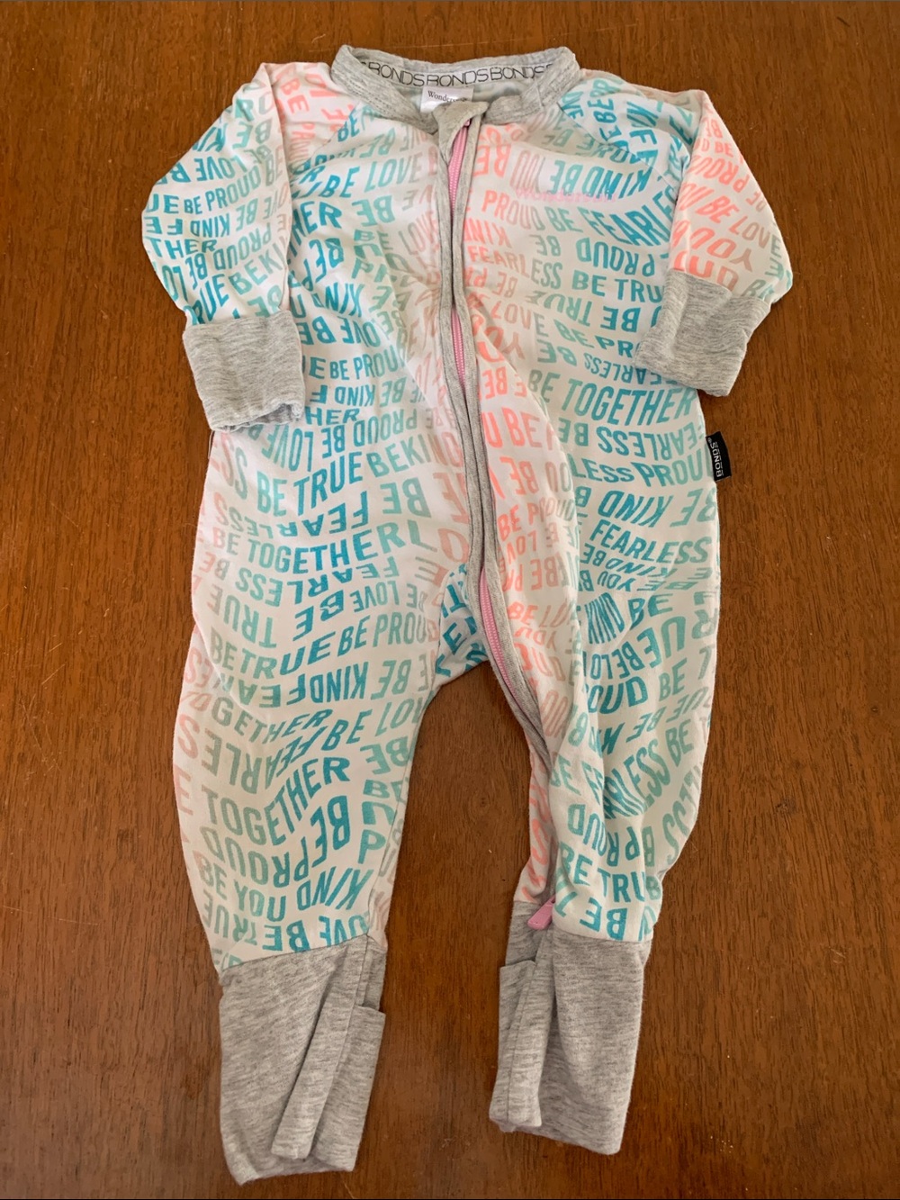 🫐3/$30 Bonds One Piece size 0-3m
